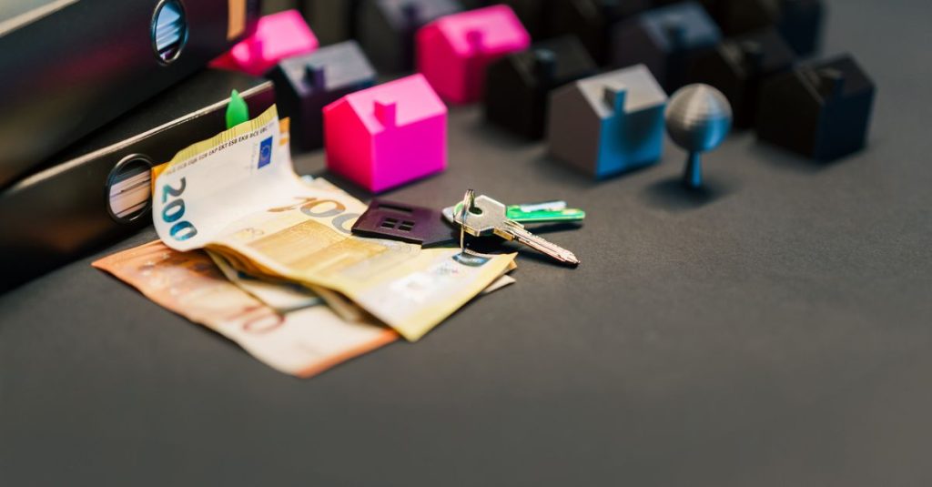 découvrez tout ce qu'il faut savoir sur les prêts hypothécaires : conseils, taux et démarches pour financer votre achat immobilier en toute sérénité.